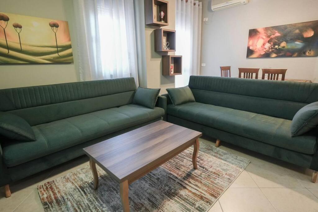 Staycation, City Center Apartment With Balcony Тирана Экстерьер фото
