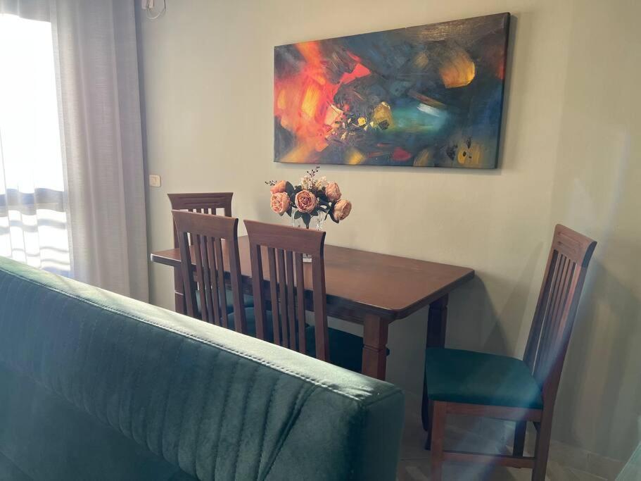 Staycation, City Center Apartment With Balcony Тирана Экстерьер фото